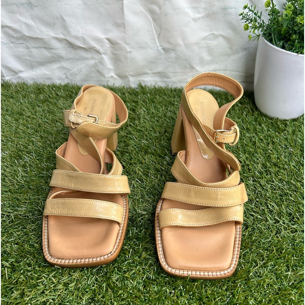 PALOMA BARCELO
Women's beige leather sandals with square toe size 36 US 6 - Picture 9 of 17